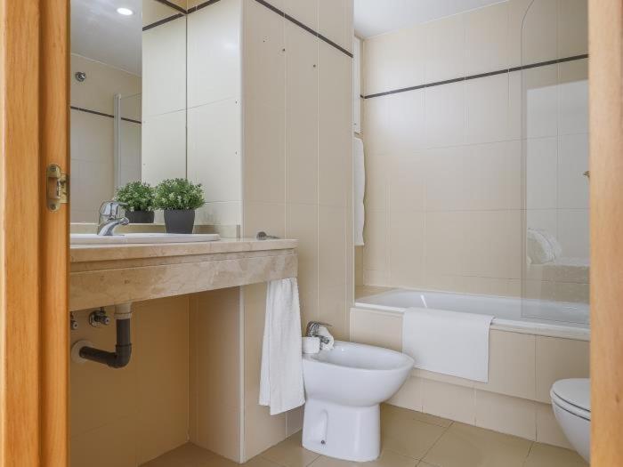 Fadesa Algaba 2 B Apartment La Algaba Luaran gambar